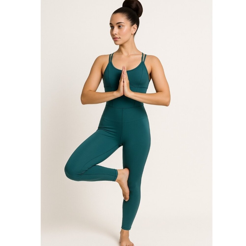 Love Soft Jumpsuit Womens Sz XS Green Yoga Athletic Move Stretch Poly Spandex